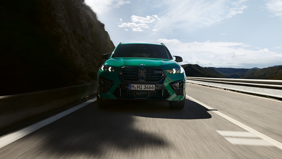 8-ступенчатая спортивная АКПП M Steptronic с функцией Drivelogic