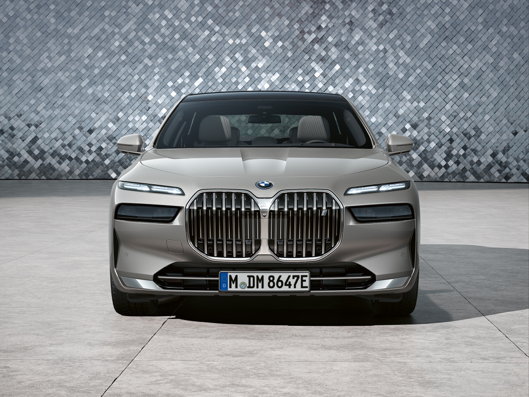 Алдыңғы бөлік дизайны. 