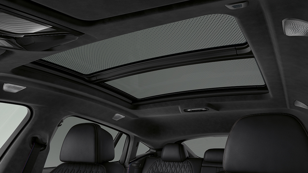 Панорамалы Sky Lounge әйнек төбесі