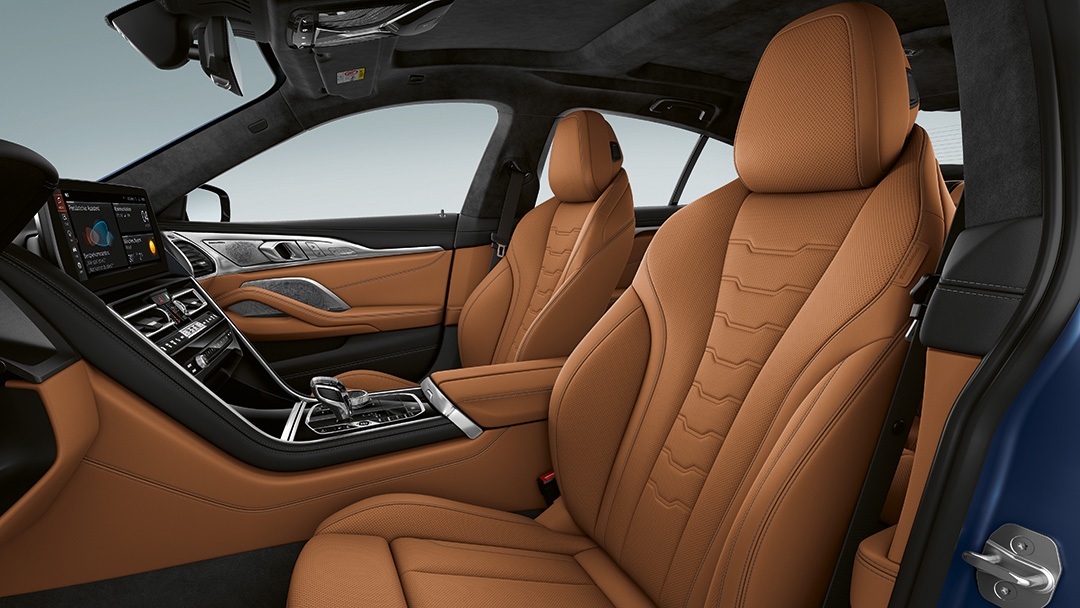 Жүргізуші мен алдыңғы жолаушының көп функциялы орындықтары